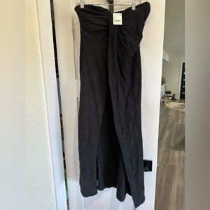 2piece bandeau top opens down to around mid calf.Pants can be hi or low w flats